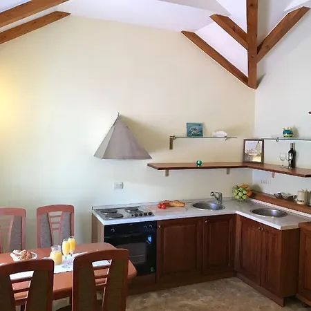 Old Town - Free Parking Apartment Trogir